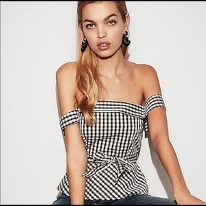 ❌SOLD❌Express Off-Shoulder Fitted Top Gingham